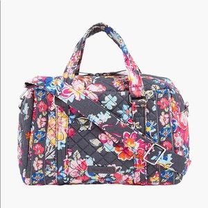 Vera Bradley 100 Handbag Pretty Posies